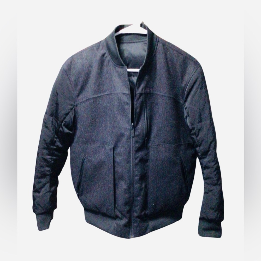 lululemon athletica Reversable Gray/Black Bomber Jacket